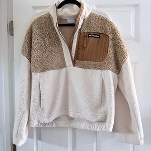 Columbia Tan and Cream Fleece Pullover Large